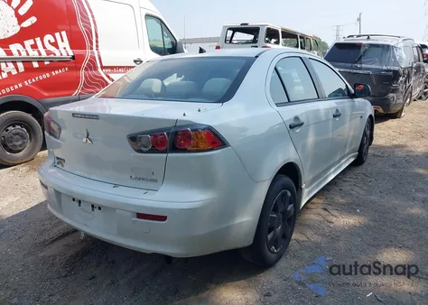 2010 Mitsubishi Lancer De z USA, uszkodzony, nr VIN JA32U1FU5AU001344